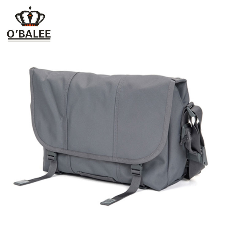 felt shoulder bag
